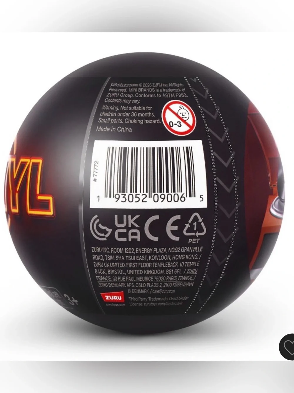 ZURU Mini Brands Really Works Surprise Ball -includes 4 Mini Vinyl & 1 Accessory